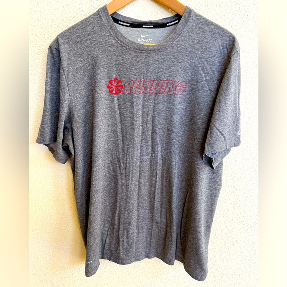 Nike Other - NIKE gray running tee